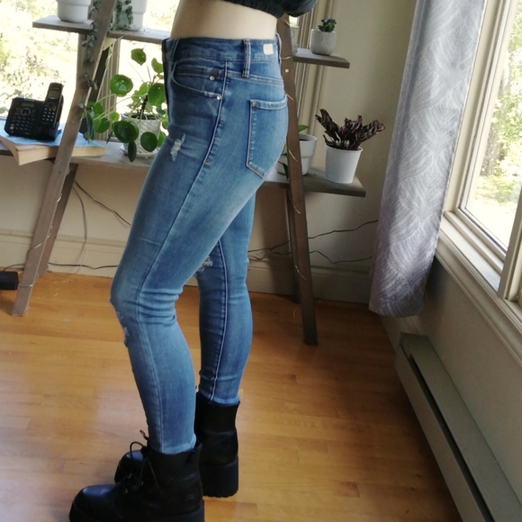 Skinnygirl jeans - distressed - Picture 4 of 9